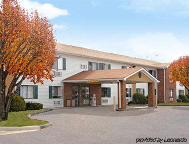 Super 8 By Wyndham West Memphis Hotel Ngoại thất bức ảnh